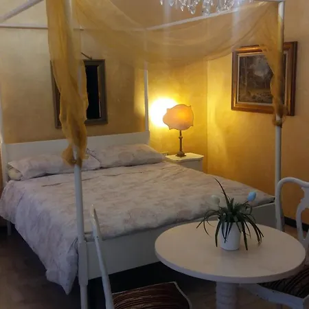La Martino 3*